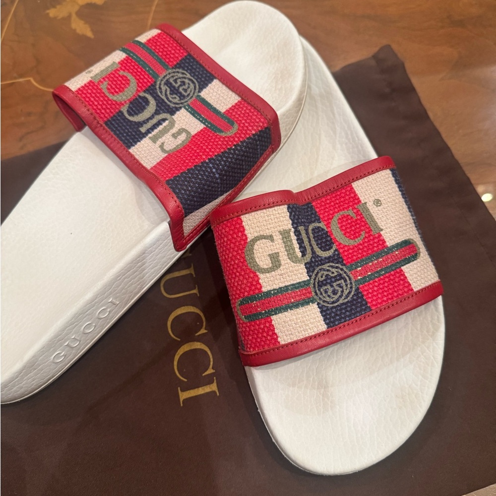 Gucci mens or women’s Red and White Striped Slides sandals Sz 10.5 - Picture 16 of 16